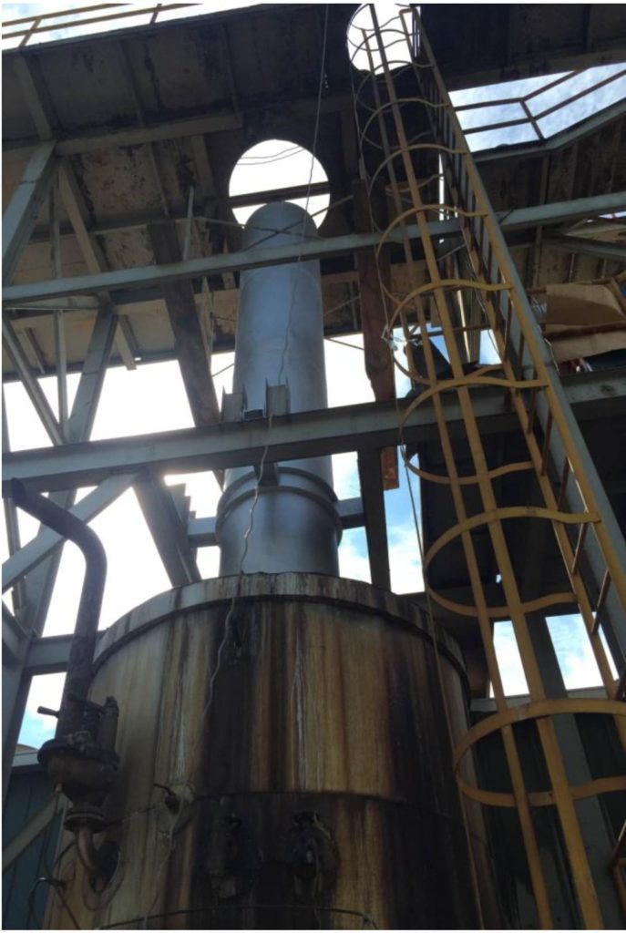 Ingeniería Eléctrica (Chimenea)